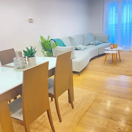Mikain Terrace Cathedral View With Free Parking & Air Cond San Sebastian