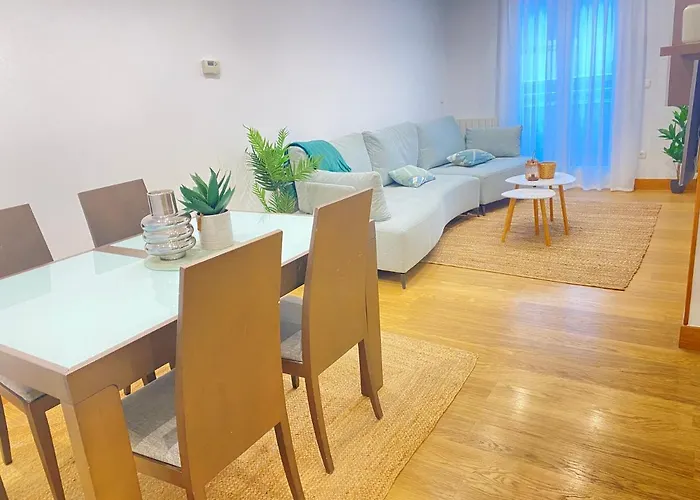 Mikain Terrace Cathedral View With Free Parking & Air Cond San Sebastián